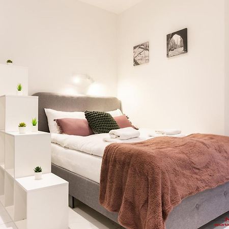 Apartment Nearto Old Town Halicka Street Kraków Eksteriør billede